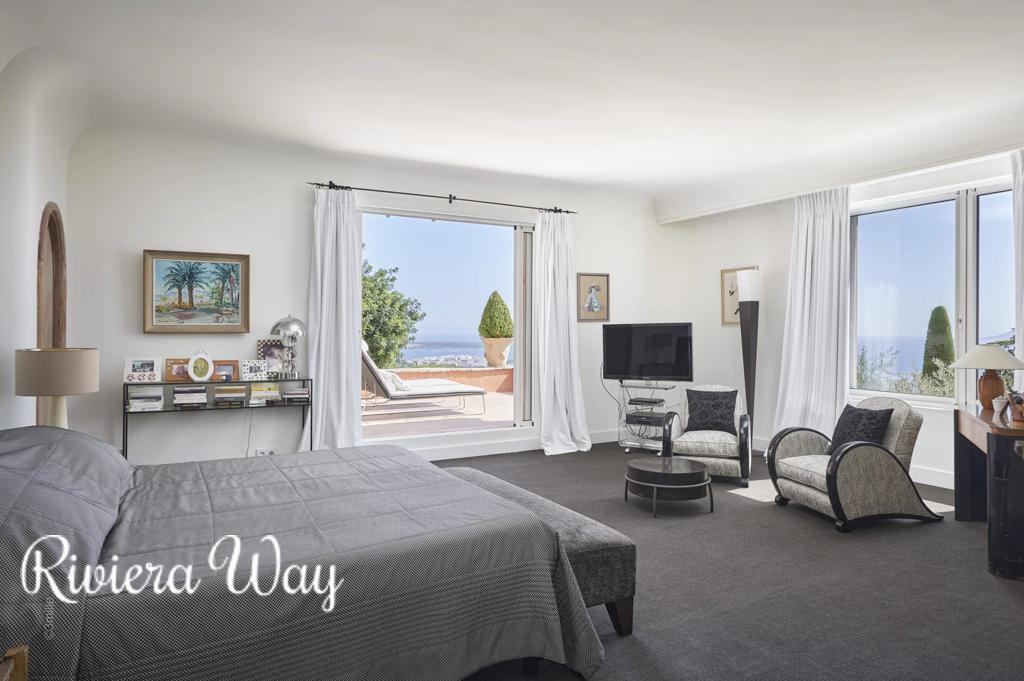 9 room villa in Cannes, photo #9, listing #106425732
