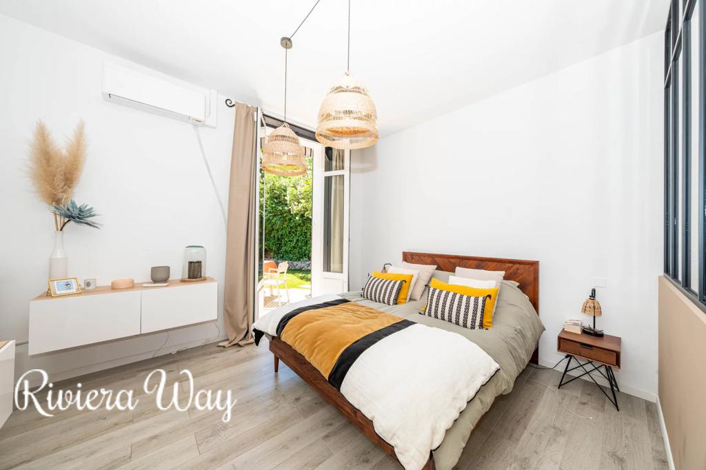 7 room villa in Le Cannet, photo #5, listing #106534428