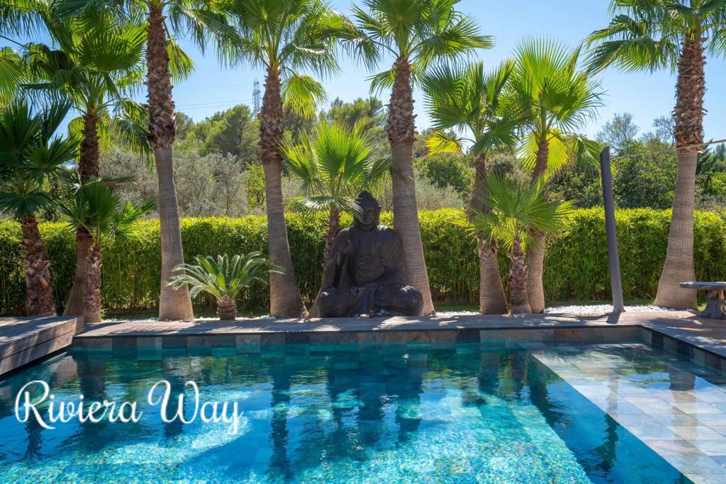 5 room villa in Draguignan, 42 m², photo #1, listing #107177322