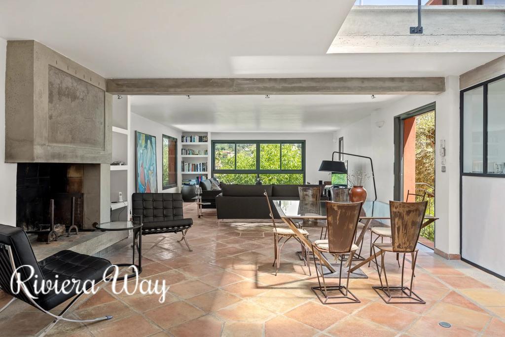 Villa in Tourrettes-sur-Loup, photo #4, listing #95104044