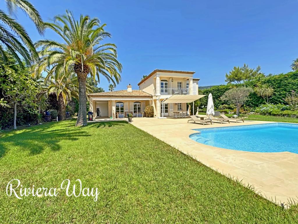 7 room villa in Grimaud, photo #7, listing #100307046