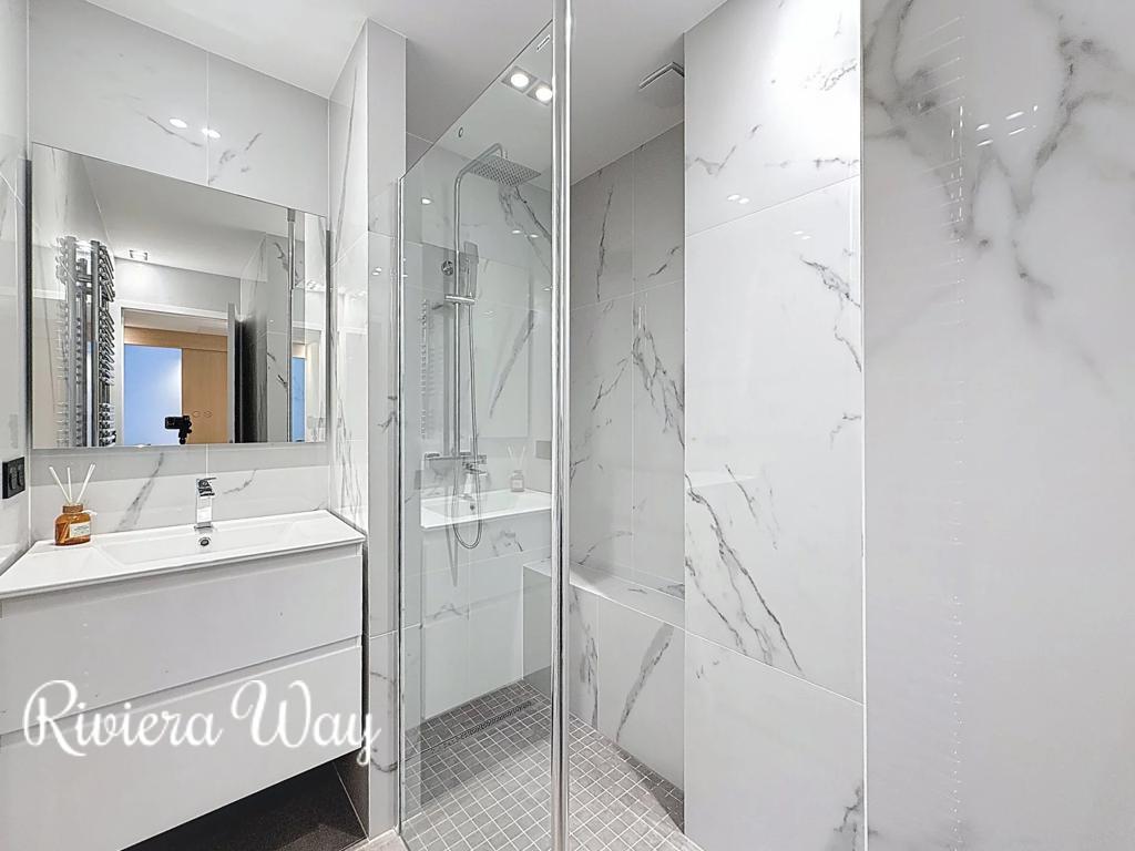 3 room apartment in Le Cannet, photo #4, listing #103387158