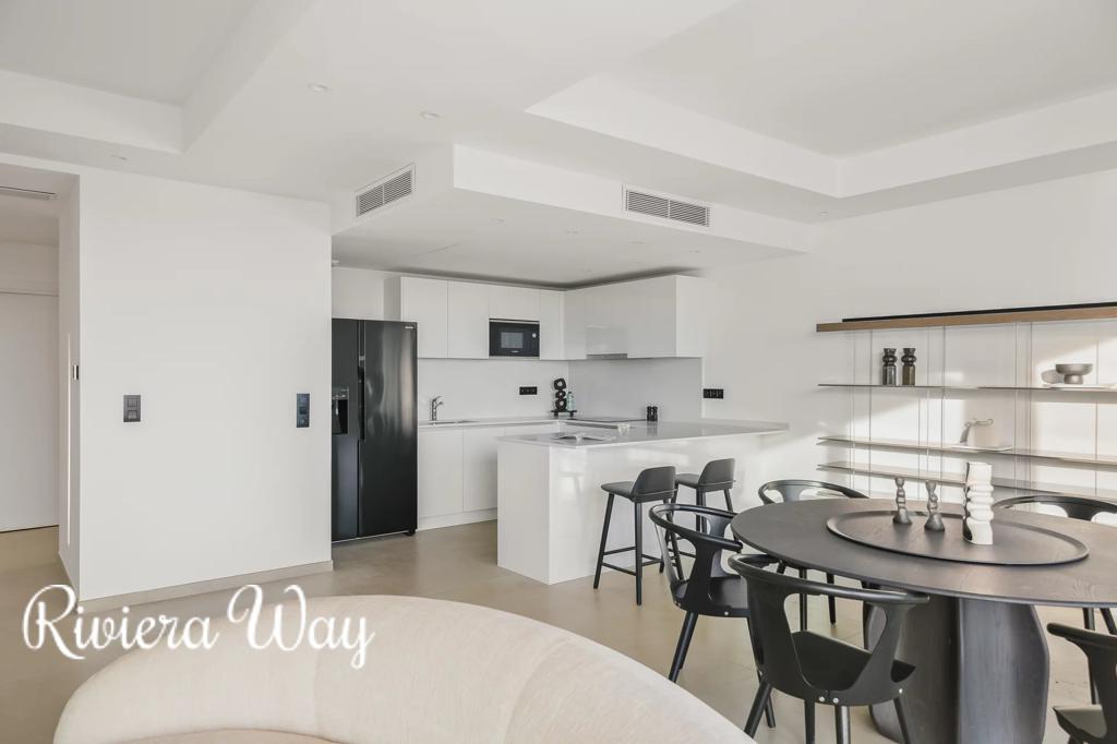 4 room penthouse in Cannes, photo #7, listing #106165836