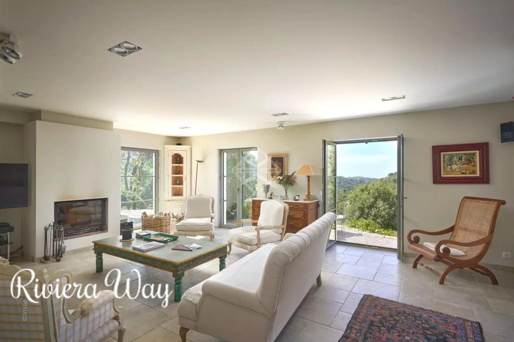 10 room villa in La Croix-Valmer, 340 m², photo #5, listing #105674730