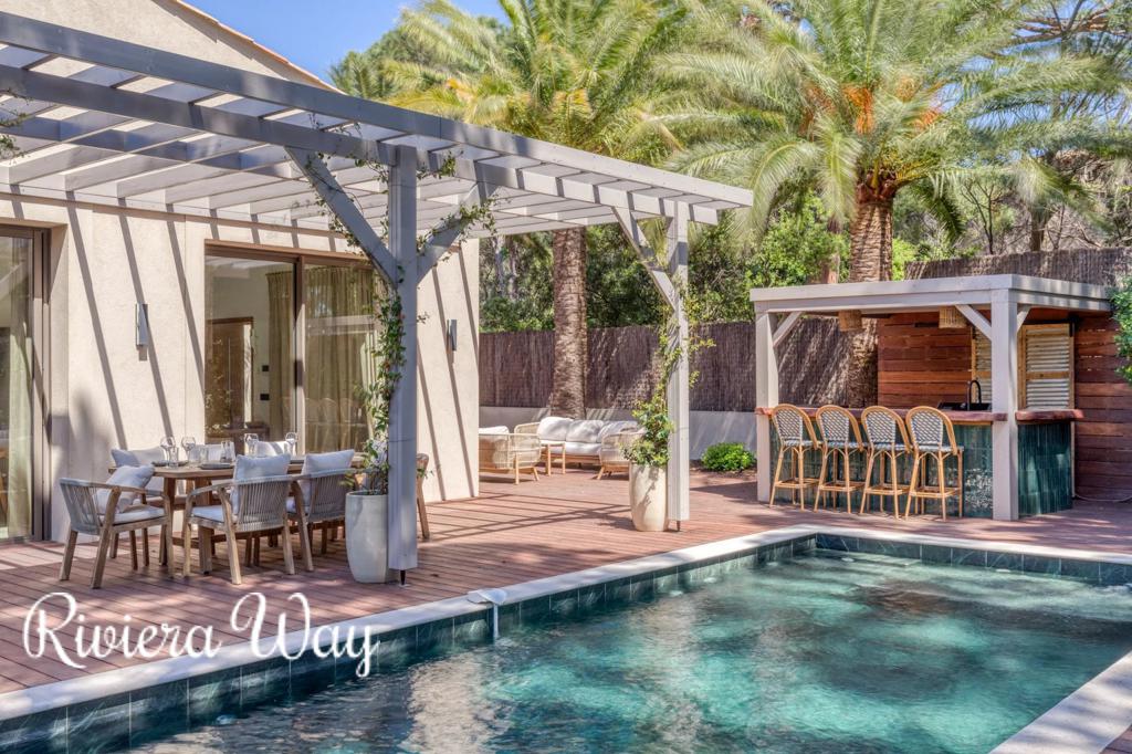 6 room villa in Saint-Tropez, photo #3, listing #104969382