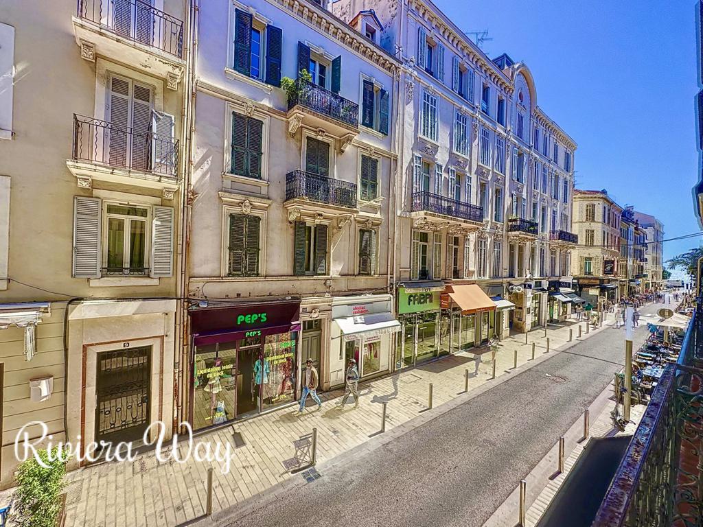 4 room apartment in Cannes, photo #6, listing #103737648