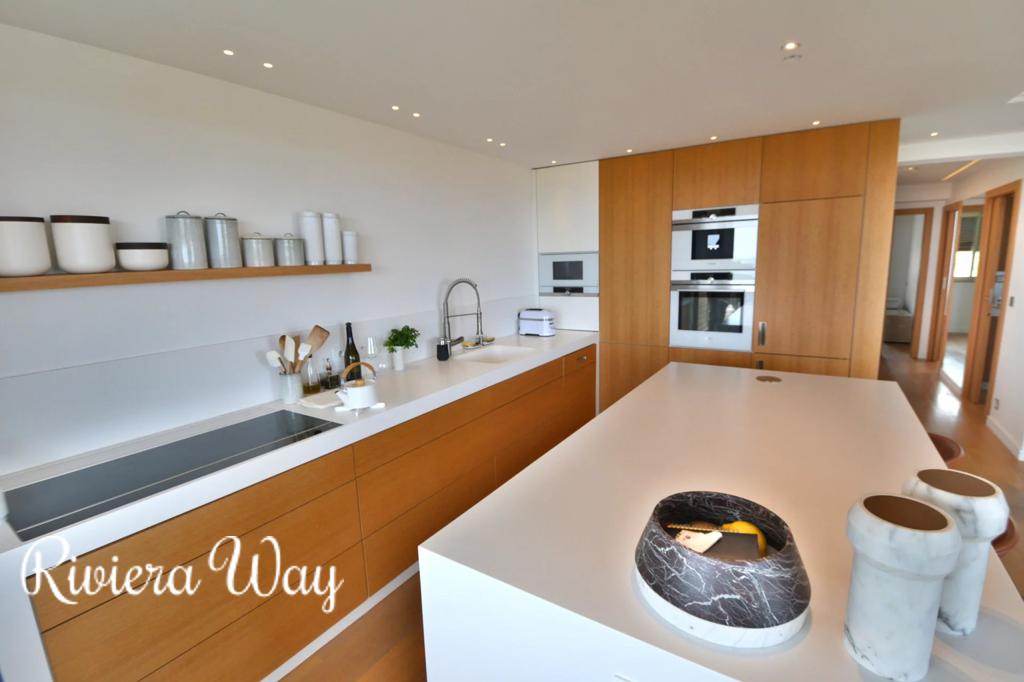 3 room apartment in Golf Juan, photo #4, listing #73074708