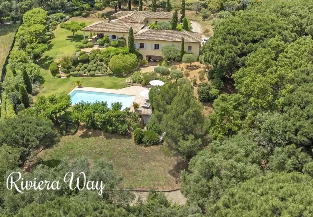 8 room villa in La Croix-Valmer, photo #8, listing #103229952