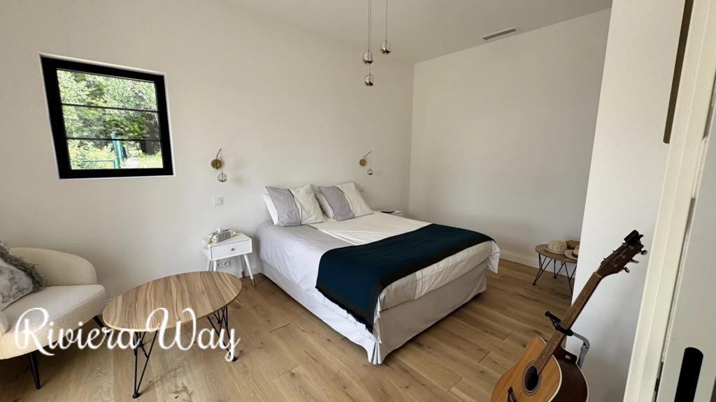5 room villa in Speracedes, photo #1, listing #103346040