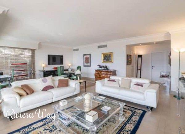 4 room apartment in Cannes, 135 m², photo #8, listing #103227516