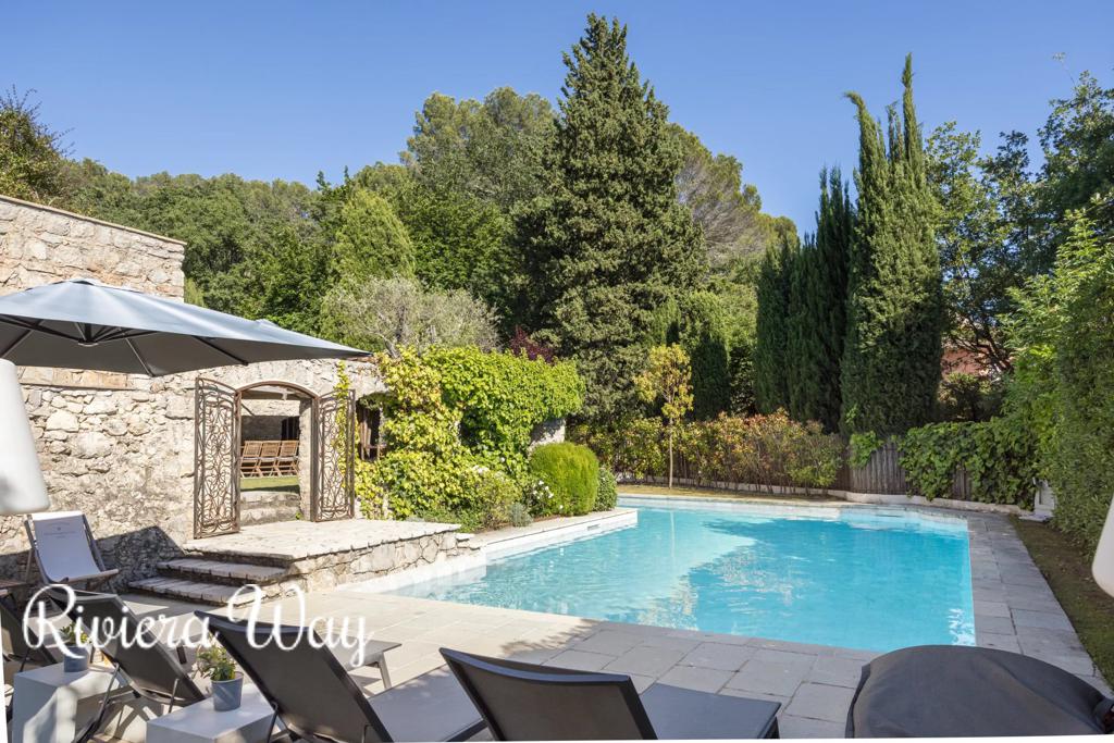7 room villa in Muan-Sarthe, photo #1, listing #103248558