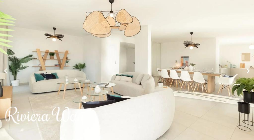 4 room apartment in St-Laurent-du-Var, photo #2, listing #102509274