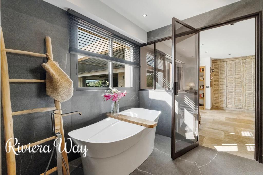 7 room villa in Mougins, photo #9, listing #104262984