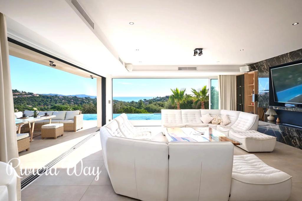 9 room villa in Cavalaire-sur-Mer, photo #1, listing #97985832