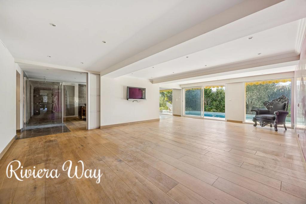 7 room villa in Roquefort-les-Pins, photo #1, listing #105187782