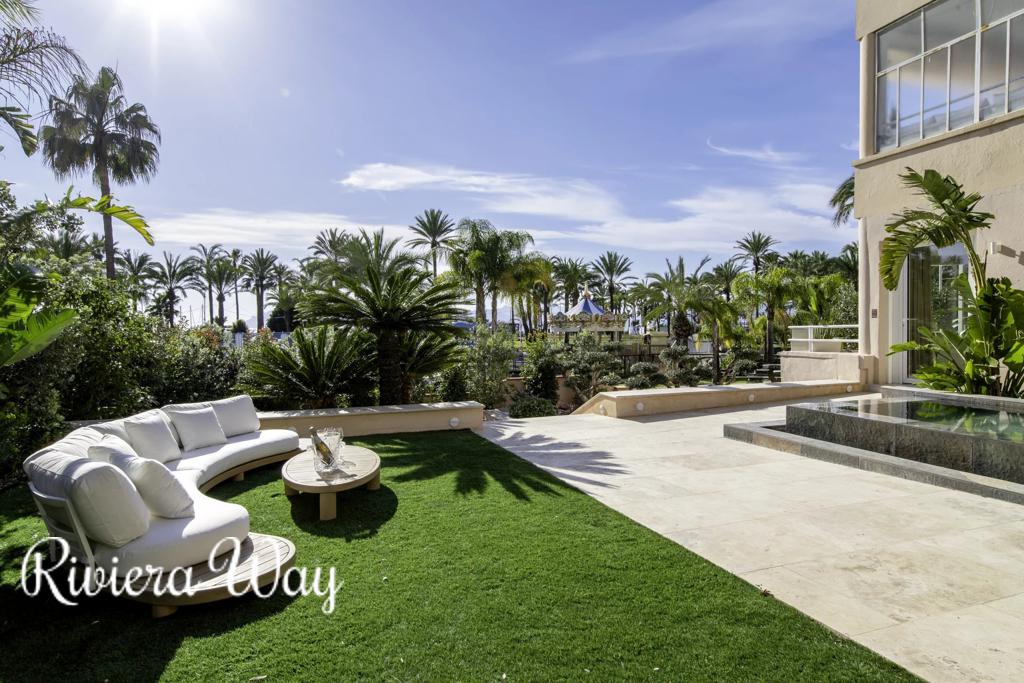 7 room apartment in Boulevard de la Croisette, photo #2, listing #105713412