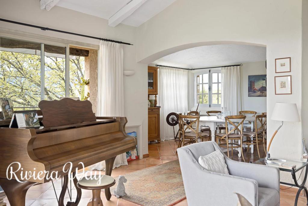 Villa in Saint-Paul-de-Vence, photo #1, listing #83181840