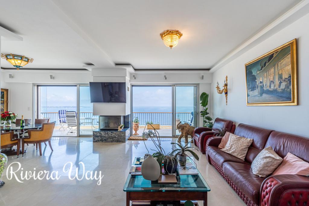 6 room penthouse in Cannes, photo #8, listing #78841980