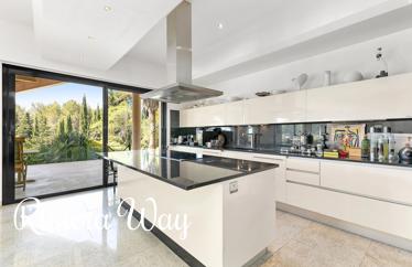 8 room villa in Mougins
