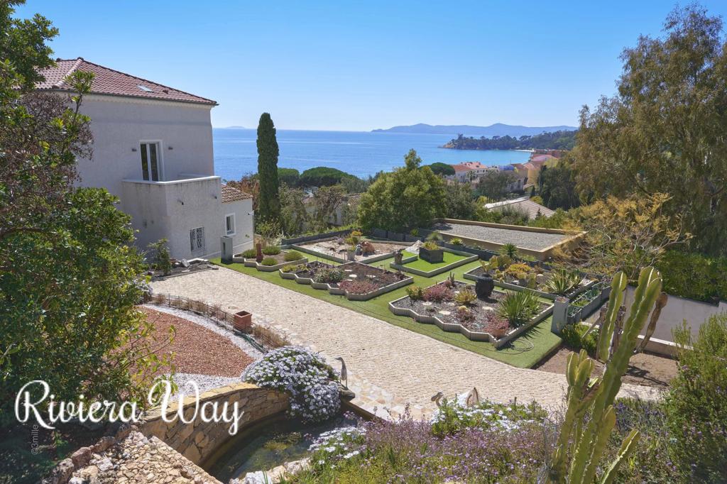 11 room villa in Le Lavandou, 450 m², photo #2, listing #104025894
