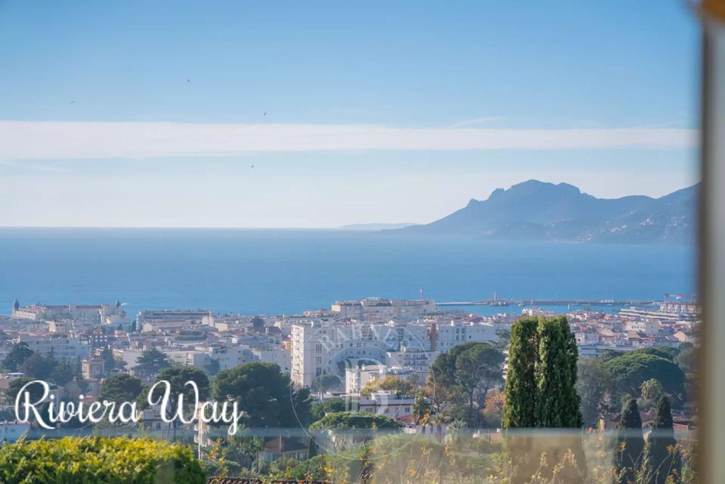 4 room apartment in Cannes, photo #2, listing #99753780