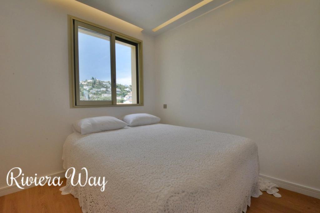 3 room apartment in Golf Juan, photo #2, listing #73074708