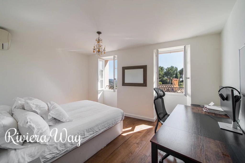 3 room villa in Mougins, photo #7, listing #105949116