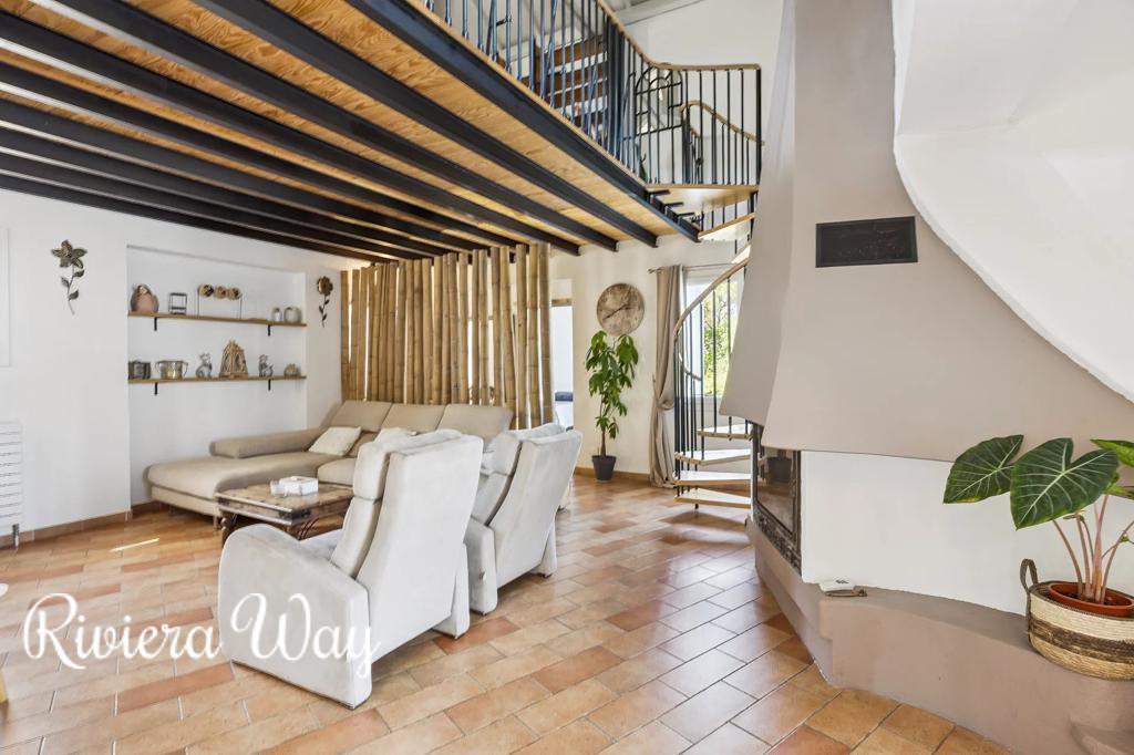 7 room villa in Fayence, photo #6, listing #103897374