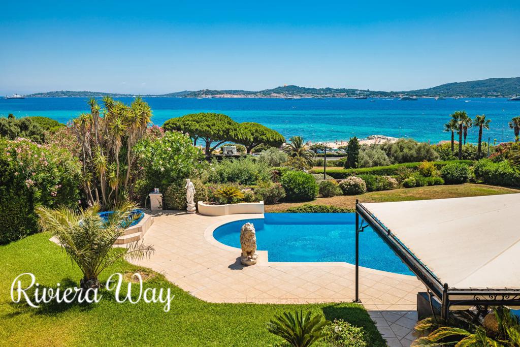 6 room villa in Grimaud, photo #3, listing #104480922