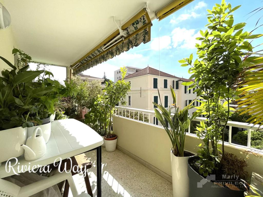 3 room apartment in Cannes, photo #3, listing #94572702