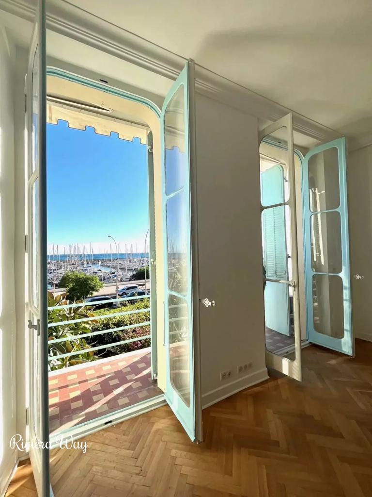 3 room apartment in Menton, photo #1, listing #99596994