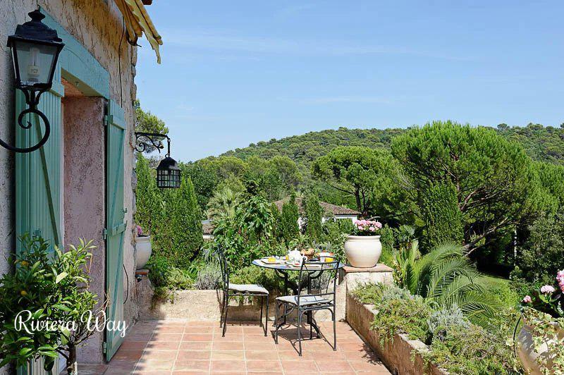 8 room villa in Mougins, photo #10, listing #100683828