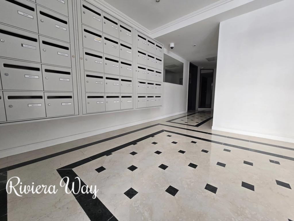 3 room apartment in Juan-les-Pins, photo #2, listing #103480608