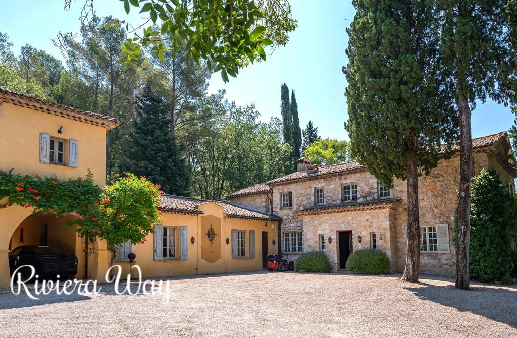 12 room villa in Chateauneuf-Grasse, photo #8, listing #99423744