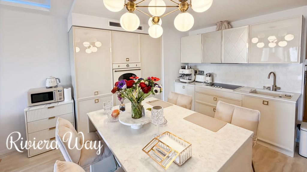 3 room apartment in Cannes, photo #5, listing #106084482