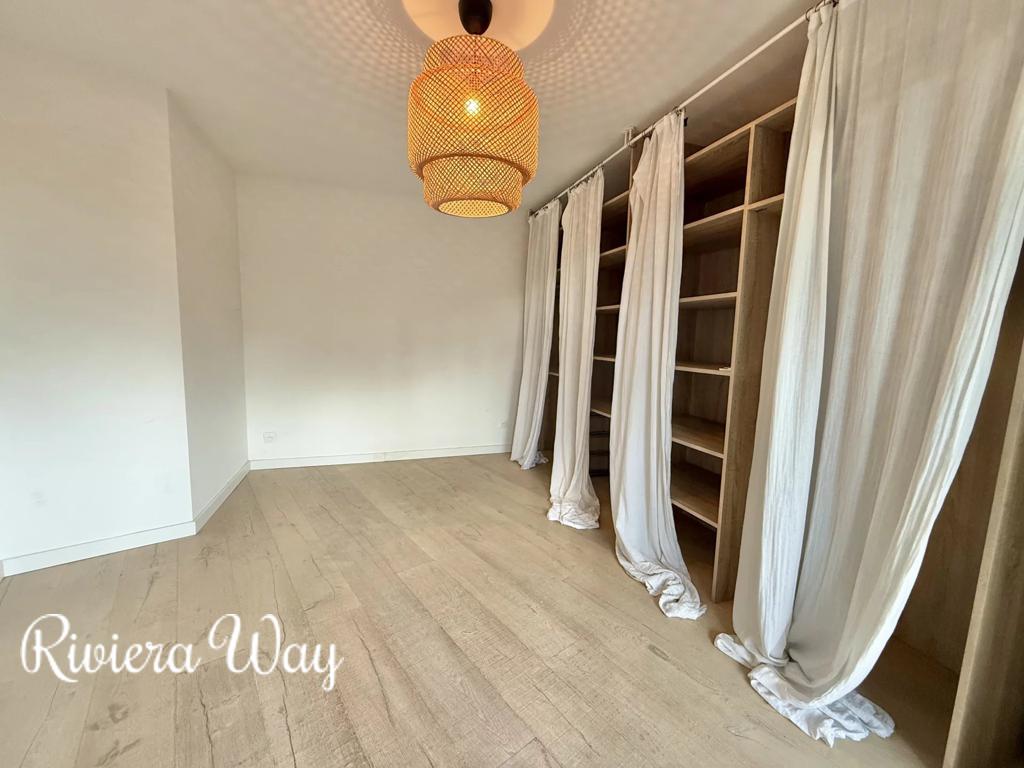 3 room apartment in Antibes, photo #8, listing #105222222