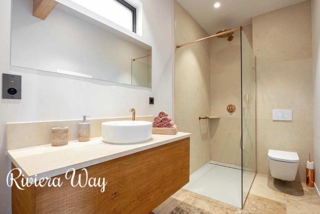 7 room villa in Mougins, photo #10, listing #105754362