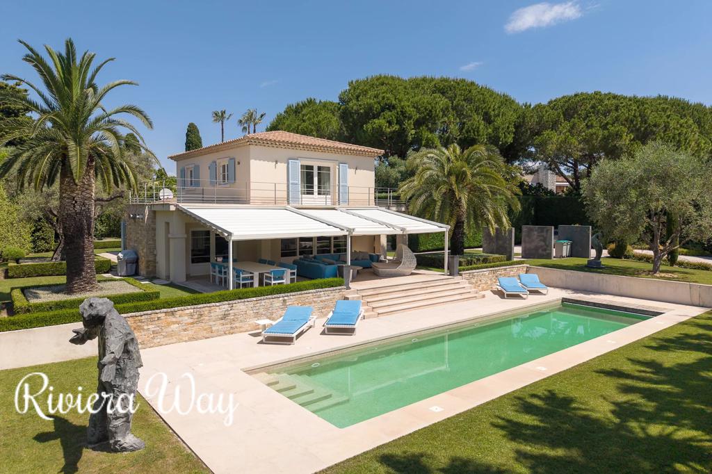 Villa in Cap d'Antibes, photo #9, listing #106452444