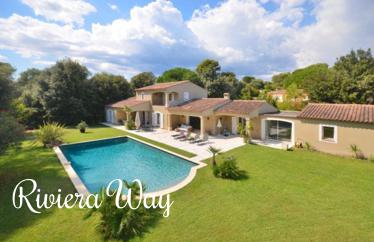 5 room villa in Valbonne, 230 m²