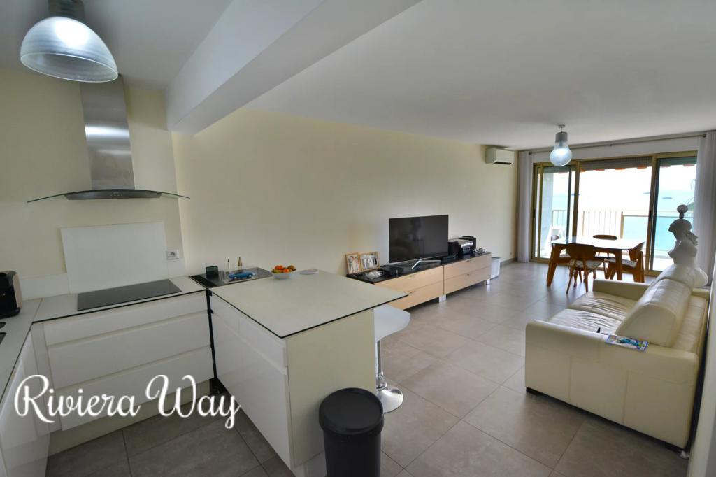 3 room apartment in Juan-les-Pins, photo #3, listing #103220838