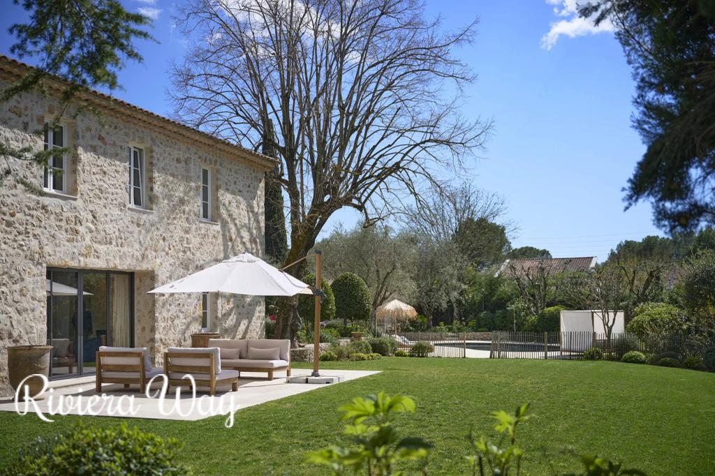9 room villa in Mougins, photo #1, listing #99430212