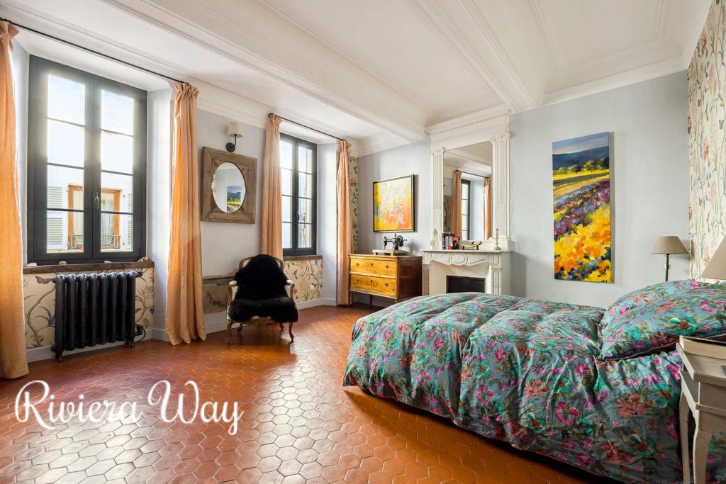 13 room villa in La Colle-sur-Loup, photo #8, listing #102628680
