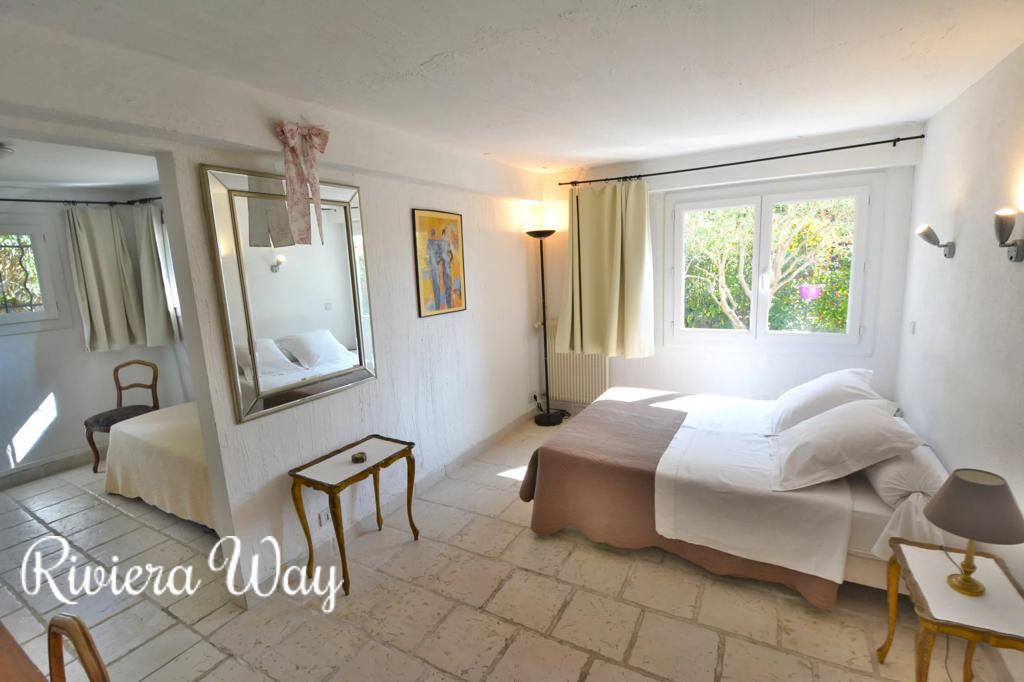 7 room villa in Juan-les-Pins, photo #6, listing #105868056