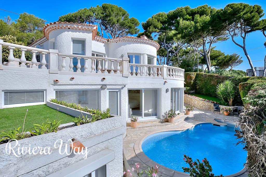 6 room villa in Cap d'Antibes, photo #3, listing #78988854