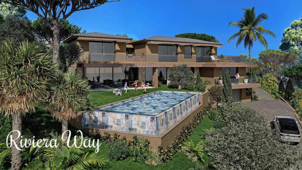 7 room villa in Sainte-Maxime, photo #2, listing #106268946