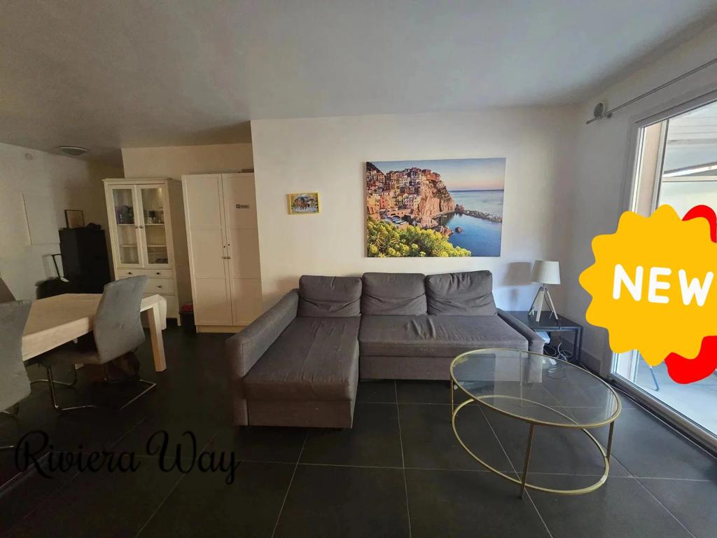 3 room apartment in Juan-les-Pins, photo #1, listing #105413406