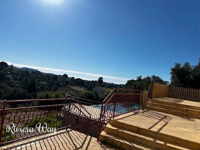7 room villa in Mougins, photo #4, listing #104396082