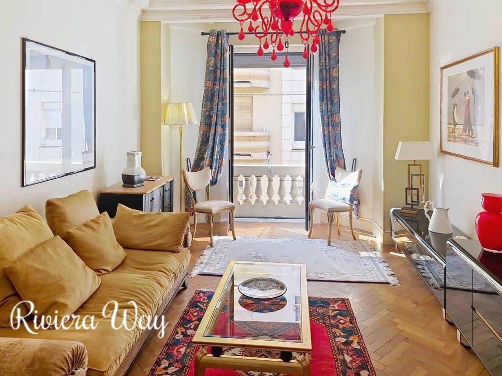 3 room apartment in Nice, 61 m², photo #2, listing #106230390