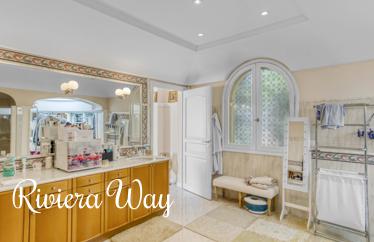 7 room villa in Villefranche-sur-Mer