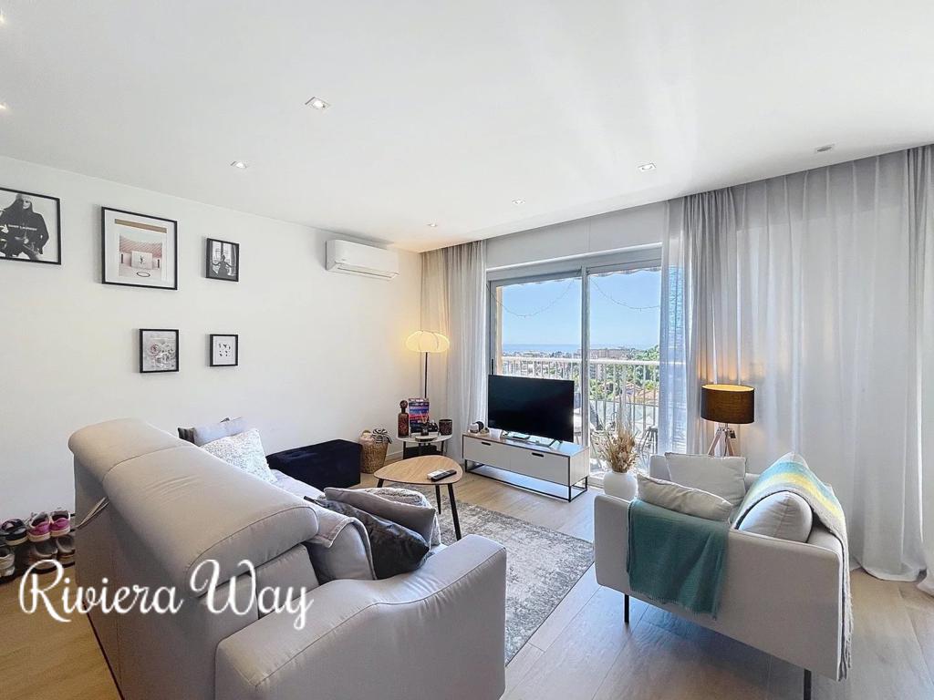 1 room apartment in Nice, photo #1, listing #103016046